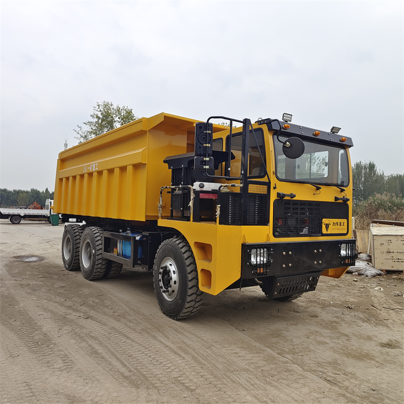 山東力牛35噸礦安車(chē)礦區(qū)專(zhuān)用車(chē)廠家直銷(xiāo)