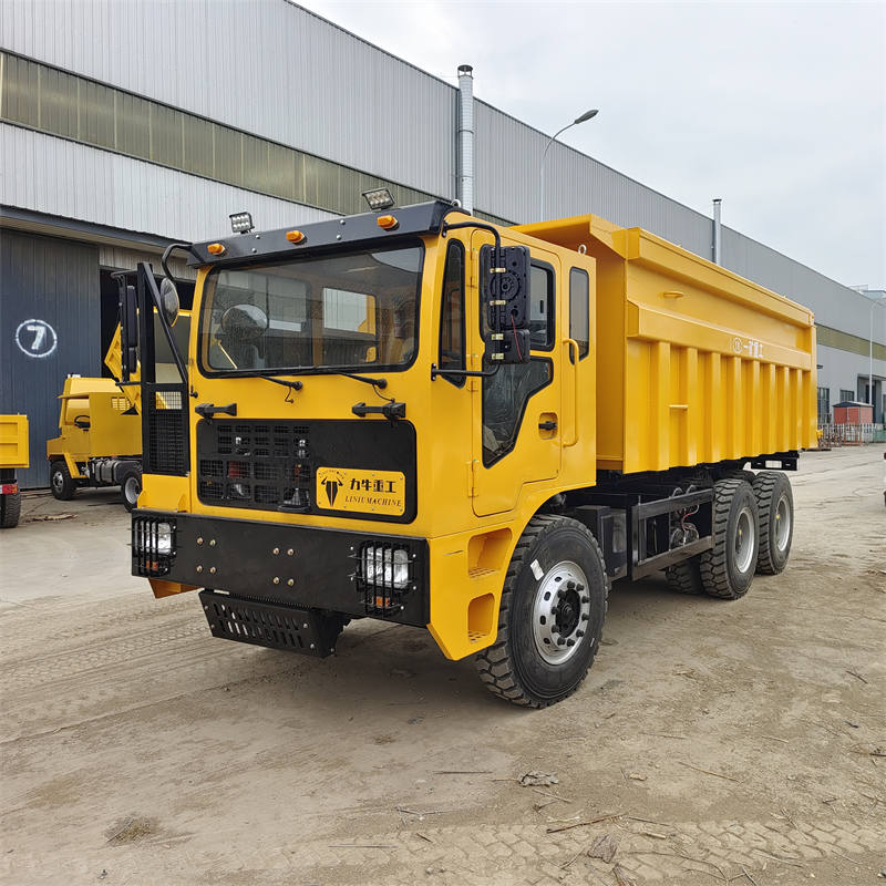 山東力牛重工30噸礦山車(chē)礦運(yùn)車(chē)廠家直銷(xiāo)濕式制動(dòng)礦安證